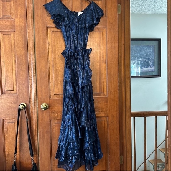Alice McCall Night Moves Gown in Dark Blue Metallic size 0 - Picture 8 of 16